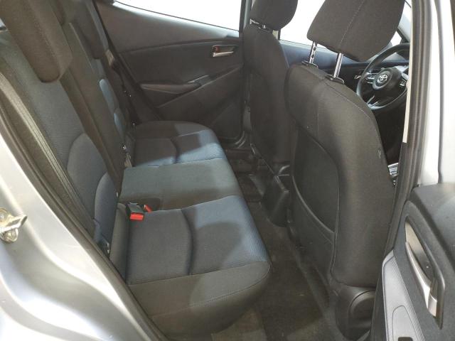 3MYDLBYV2KY518349 - 2019 TOYOTA YARIS L 银色 照片 10