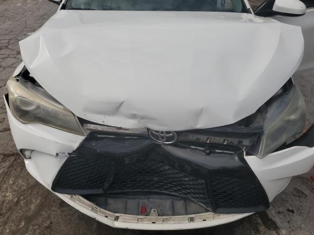4T1BF1FK1GU146881 - 2016 TOYOTA CAMRY LE თეთრი ფოტო 11