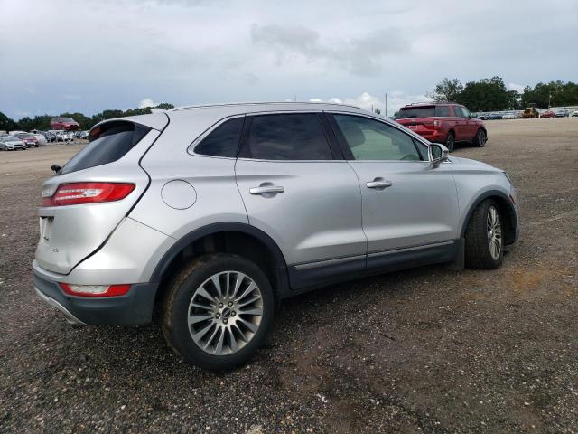 5LMCJ3C92GUJ26877 - 2016 LINCOLN MKC RESERVE SILVER photo 3