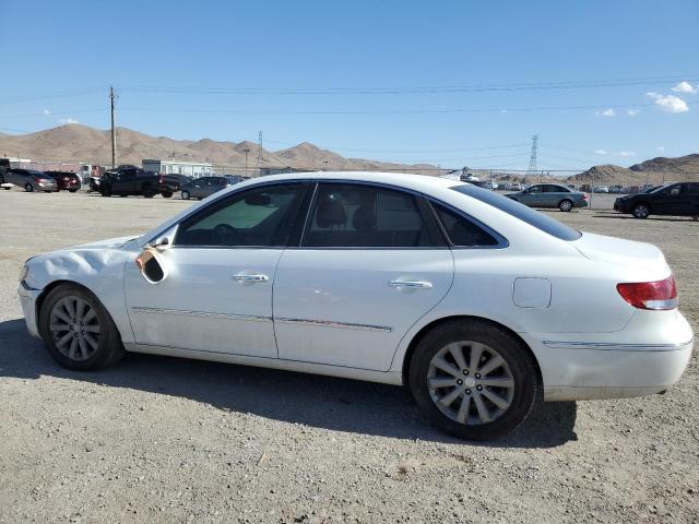 KMHFC46F59A387510 - 2009 HYUNDAI AZERA SE WHITE photo 2