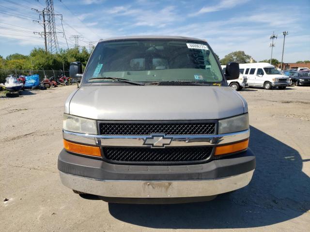 1GAHG39K581117298 - 2008 CHEVROLET EXPRESS G3 SILVER photo 5