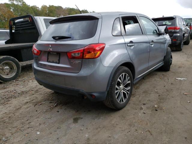 JA4AP3AU5GZ061802 - 2016 MITSUBISHI OUTLANDER ES GRAY photo 4