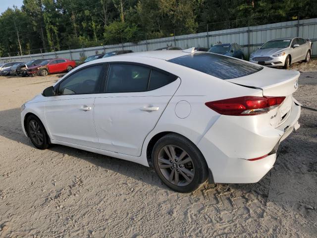 5NPD84LF3JH358991 - 2018 HYUNDAI ELANTRA SEL WHITE photo 2