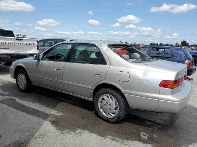 4T1BG22KX1U862680 - 2001 TOYOTA CAMRY CE GRAY photo 2