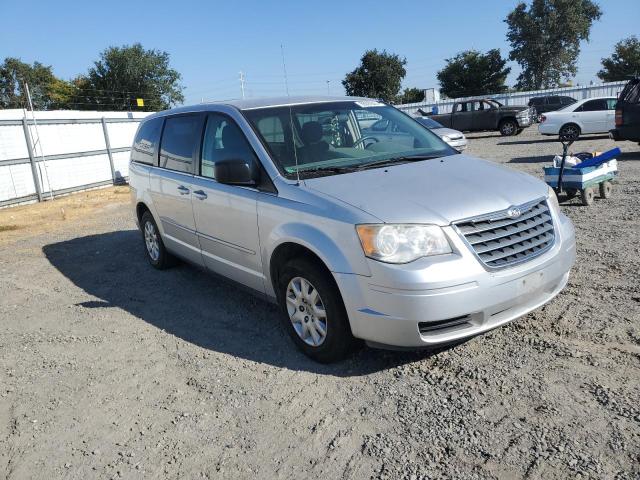 2A4RR4DE9AR108158 - 2010 CHRYSLER TOWN & COU LX SILVER photo 4