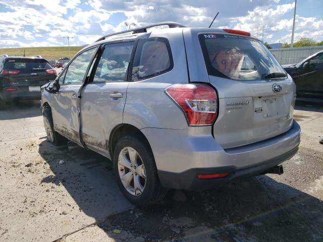 JF2SJABC9FH439423 - 2015 SUBARU FORESTER 2.5I SILVER photo 2