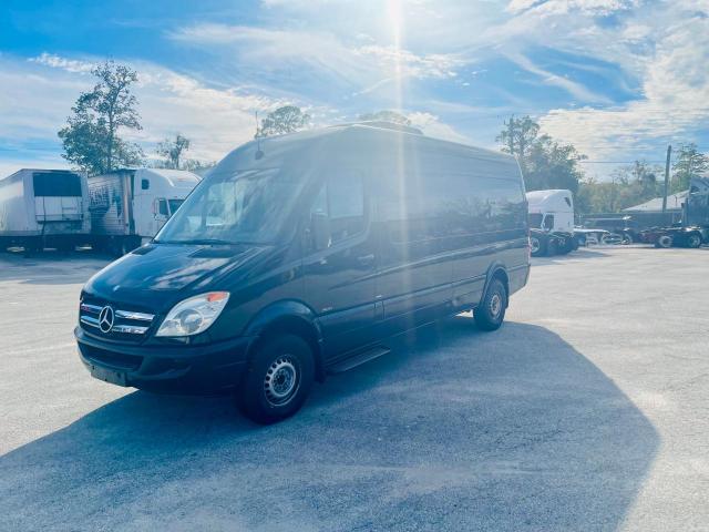 WDZPE8CC8C5627847 - 2012 MERCEDES-BENZ SPRINTER 2500 BLACK photo 2