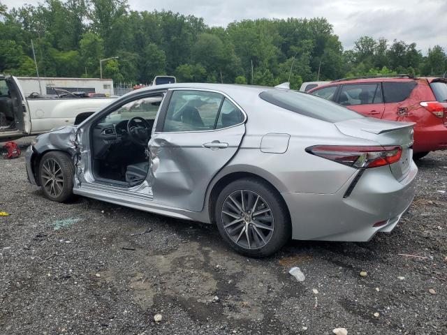 4T1G11AK7PU778229 - 2023 TOYOTA CAMRY SE NIGHT SHADE SILVER photo 2