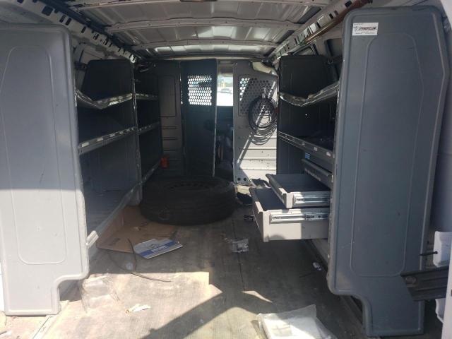 1GCSGAFX1D1113342 - 2013 CHEVROLET EXPRESS G1 WHITE photo 10