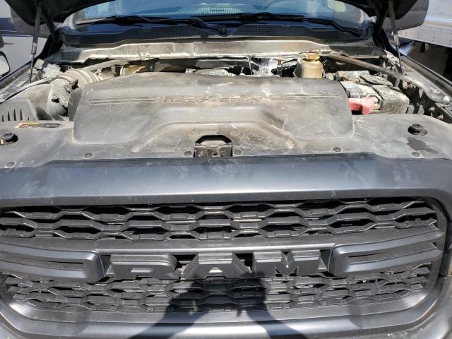 3C7WRNEL0RG203370 - 2024 RAM 5500 Schwarz Foto 11