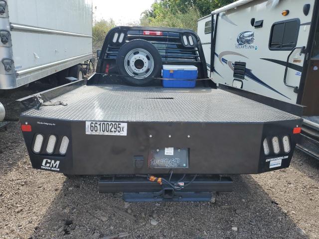 3C7WRNEL0RG203370 - 2024 RAM 5500 Schwarz Foto 6