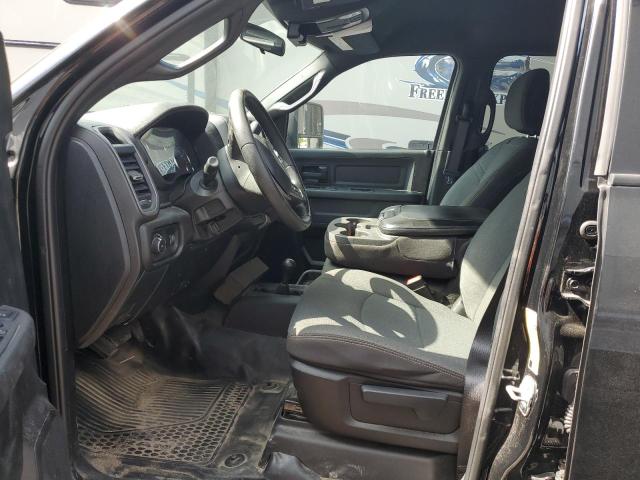 3C7WRNEL0RG203370 - 2024 RAM 5500 Schwarz Foto 7