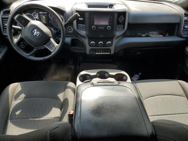 3C7WRNEL0RG203370 - 2024 RAM 5500 Schwarz Foto 8