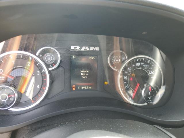 3C7WRNEL0RG203370 - 2024 RAM 5500 Schwarz Foto 9