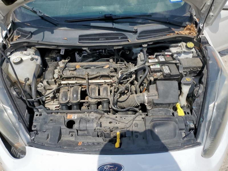 3FADP4TJ2JM126034 - 2018 FORD FIESTA S 白色 照片 12