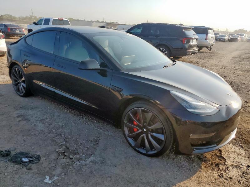 5YJ3E1EB3JF055110 - 2018 TESLA MODEL 3 BLACK photo 4