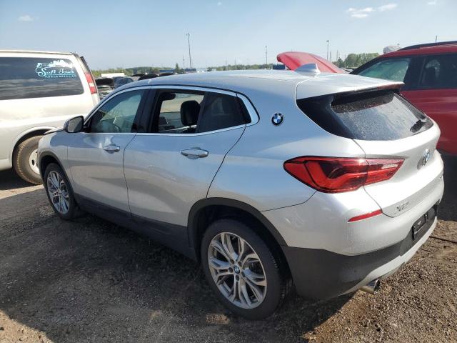 WBXYJ5C30JEF80587 - 2018 BMW X2 XDRIVE28I WHITE photo 2