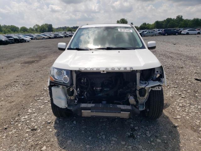 SALFR2BG8DH370294 - 2013 LAND ROVER LR2 HSE WHITE photo 5