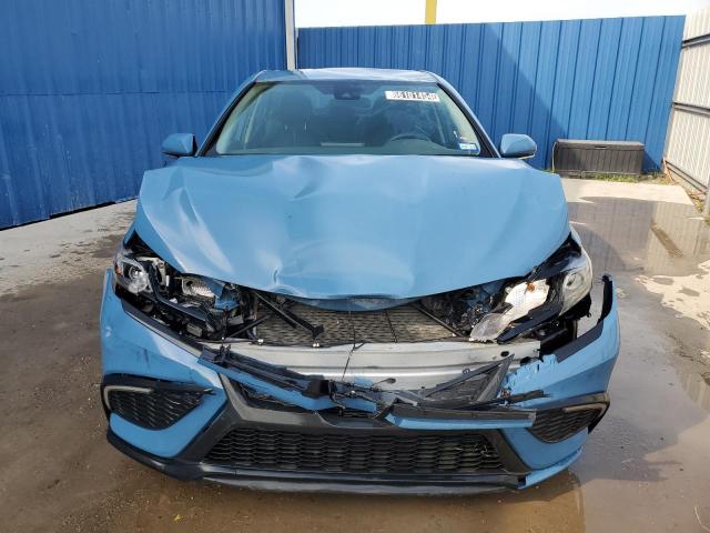 4T1G11AK5PU153716 - 2023 TOYOTA CAMRY SE NIGHT SHADE BLUE photo 5