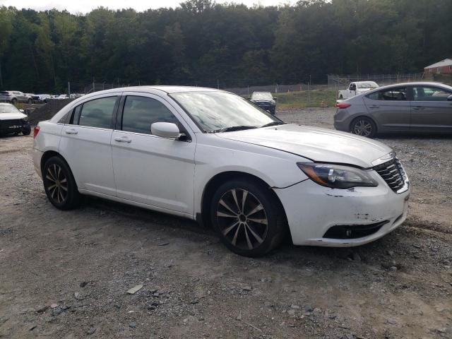 1C3CCBBG8DN751757 - 2013 CHRYSLER 200 TOURING WHITE photo 4