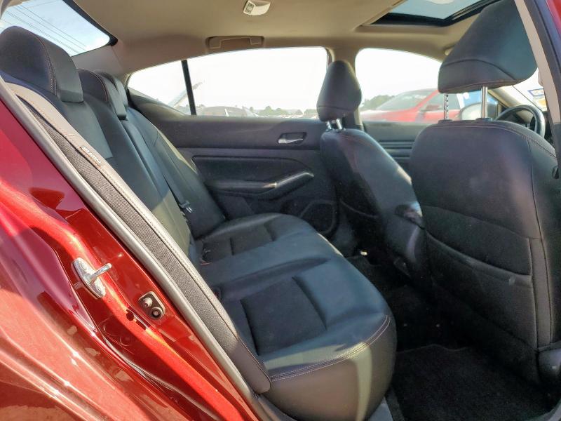 1N4BL4CV5KC134377 - 2019 NISSAN ALTIMA SR أحمر صورة 10