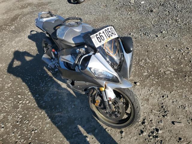 JYARJ16E68A006688 - 2008 YAMAHA YZFR6 GRAY photo 9