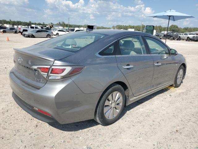 KMHE24L13HA057385 - 2017 HYUNDAI SONATA HYBRID SILVER photo 3