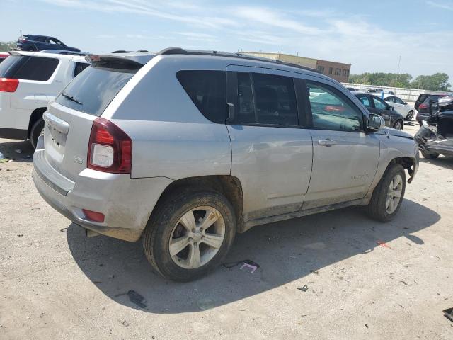 1C4NJDEB2GD556222 - 2016 JEEP COMPASS LATITUDE 银色 照片 3