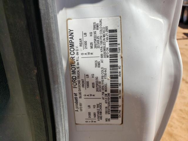 3FRXF75E05V191396 - 2005 FORD F750 SUPER DUTY WHITE photo 10