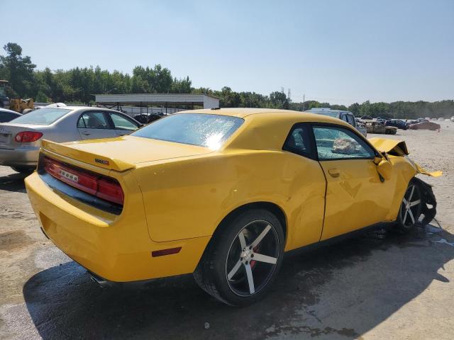 2C3CDYCJ2CH257153 - 2012 DODGE CHALLENGER SRT-8 YELLOW photo 3