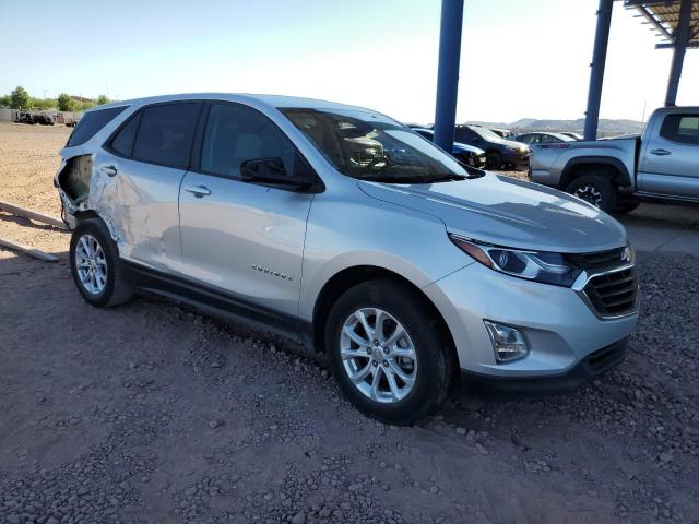 3GNAXHEV7MS126302 - 2021 CHEVROLET EQUINOX LS Արծաթագույն լուսանկար 4