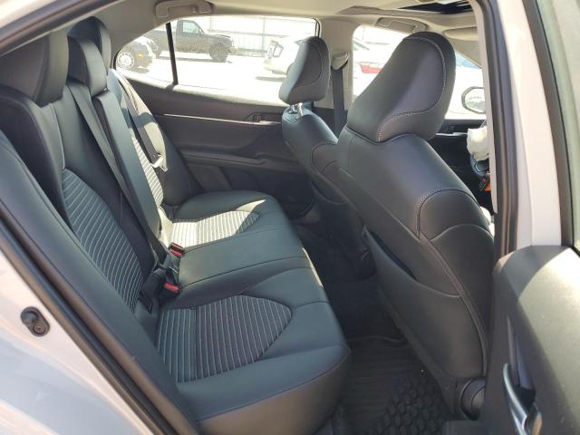 4T1S11AK1PU130184 - 2023 TOYOTA CAMRY SE NIGHT SHADE WHITE photo 10