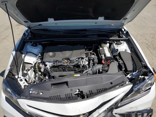 4T1S11AK1PU130184 - 2023 TOYOTA CAMRY SE NIGHT SHADE WHITE photo 11