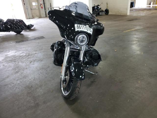 1HD1KBC11PB641671 - 2023 HARLEY-DAVIDSON FLHX BLACK photo 2