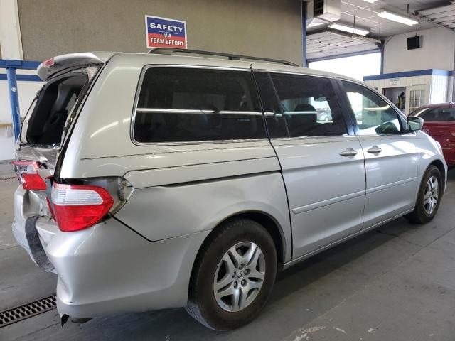 5FNRL38785B044631 - 2005 HONDA ODYSSEY EXL SILVER photo 3