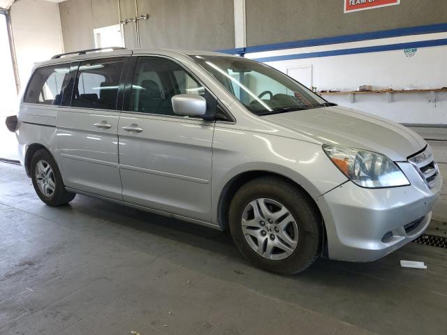 5FNRL38785B044631 - 2005 HONDA ODYSSEY EXL SILVER photo 4