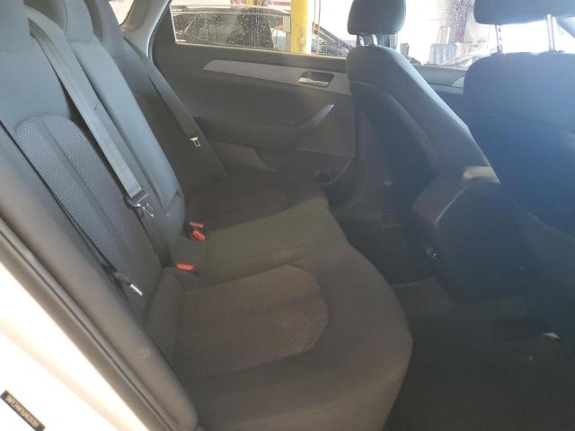 5NPE24AF8JH620397 - 2018 HYUNDAI SONATA SE 白色 照片 10
