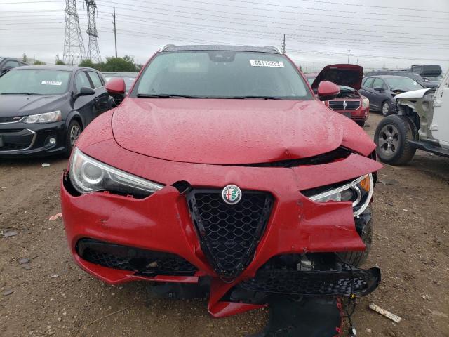 ZASFAKBN5J7B69555 - 2018 ALFA ROMEO STELVIO TI RED photo 5