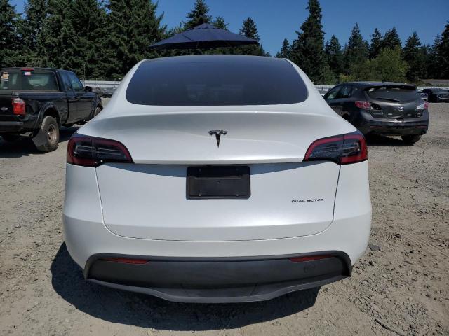 7SAYGDEE7PA071038 - 2023 TESLA MODEL Y WHITE photo 6
