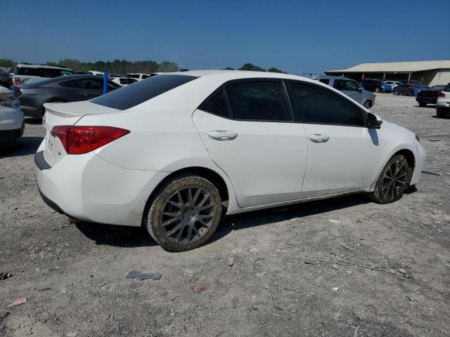 2T1BURHE0JC066430 - 2018 TOYOTA COROLLA L WHITE photo 3