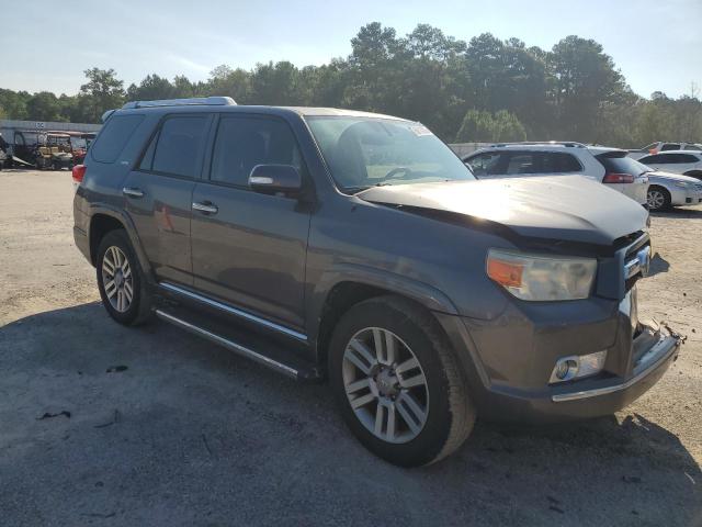 JTEZU5JR3D5052491 - 2013 TOYOTA 4RUNNER SR5 GRAY photo 4