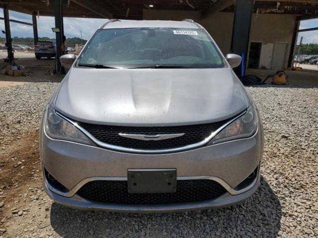 2C4RC1BG8JR188742 - 2018 CHRYSLER PACIFICA TOURING L SILVER photo 5