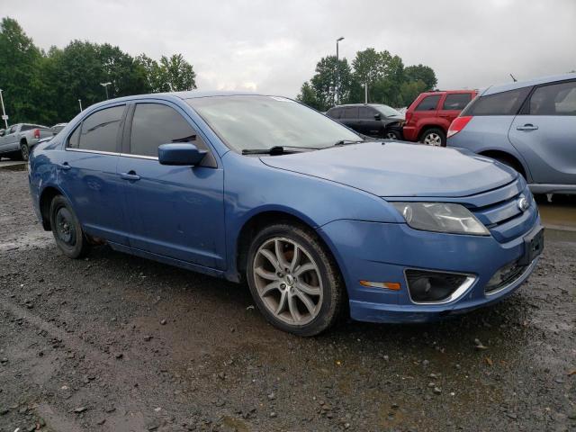 3FAHP0HAXAR343286 - 2010 FORD FUSION SE BLUE photo 4