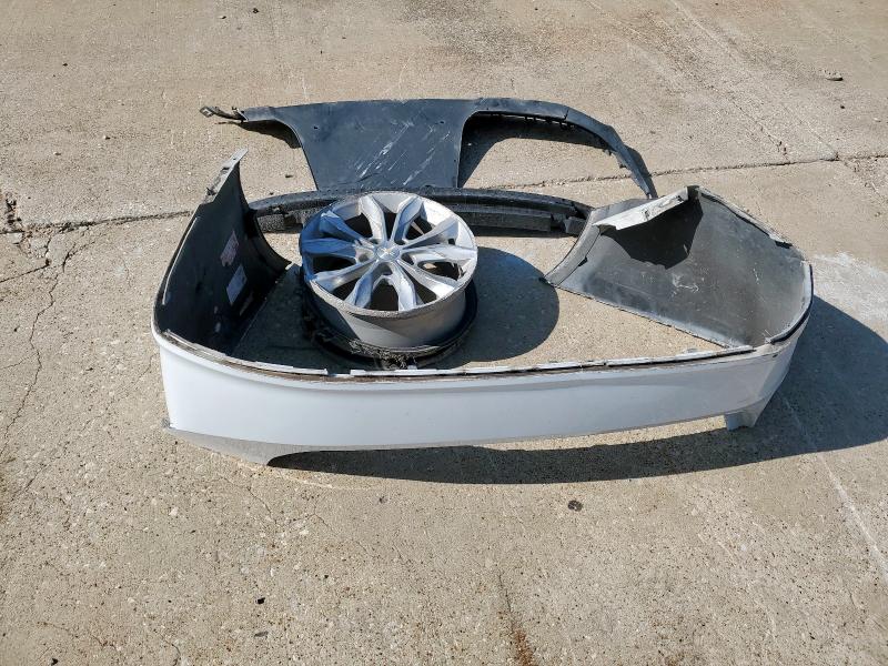 1G1ZD5ST8LF072655 - 2020 CHEVROLET MALIBU LT WHITE photo 12