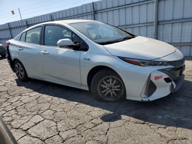 JTDKARFP2H3060970 - 2017 TOYOTA PRIUS PRIM თეთრი ფოტო 4