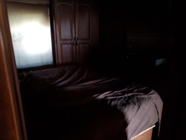 4YDF34523C4700091 - 2012 KEYSTONE MONTANA WHITE photo 5