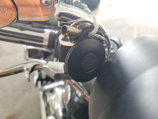 1HD1FCW141Y612143 - 2001 HARLEY-DAVIDSON FLHTCUI BLACK photo 8