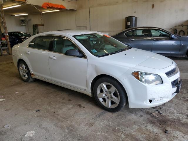 1G1ZG57B39F248091 - 2009 CHEVROLET MALIBU LS WHITE photo 4
