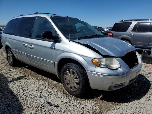 2A4GP64L27R156732 - 2007 CHRYSLER TOWN & COU LIMITED SILVER photo 4