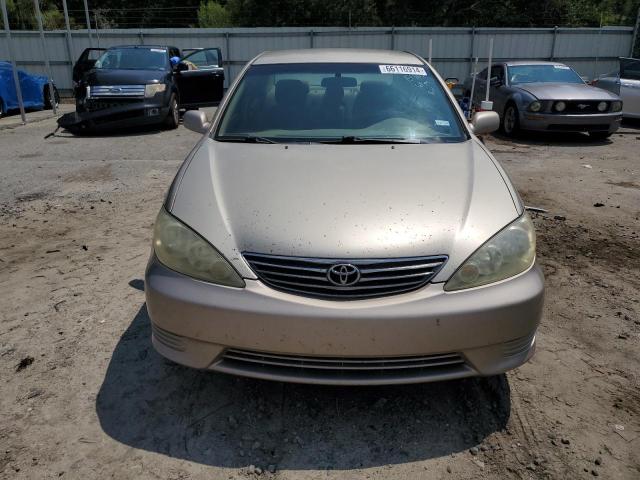 4T1BE32K15U944573 - 2005 TOYOTA CAMRY LE GOLD photo 5